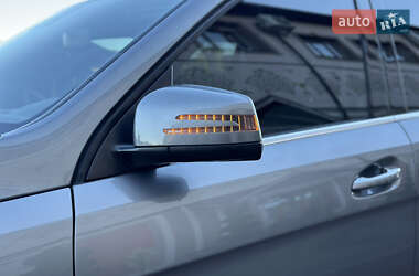 Внедорожник / Кроссовер Mercedes-Benz M-Class 2014 в 