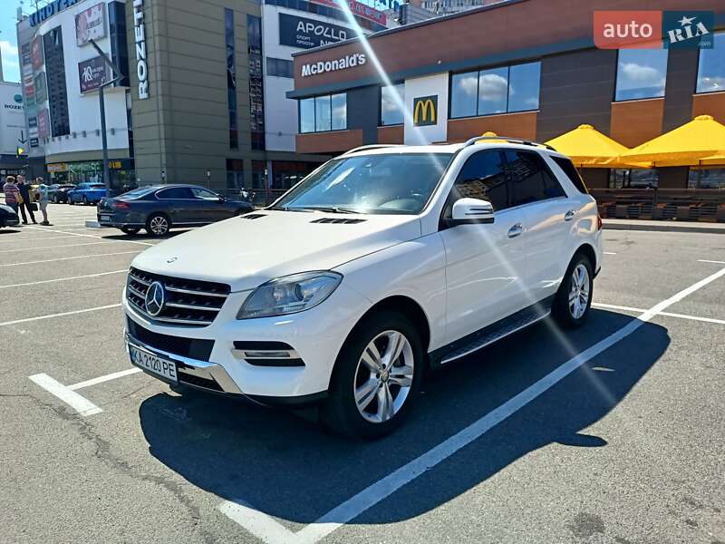 Mercedes-Benz M-Class 2015