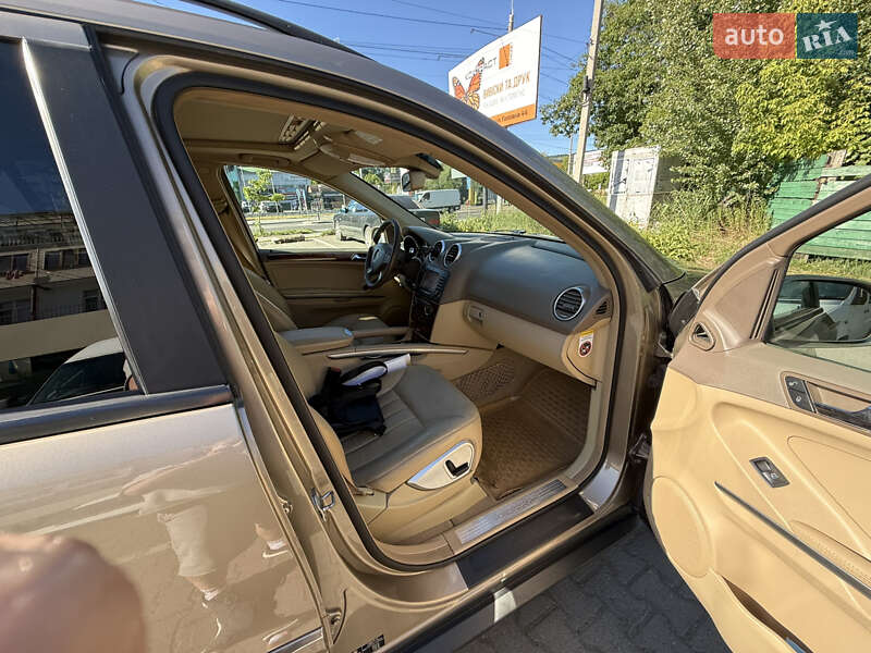 Внедорожник / Кроссовер Mercedes-Benz M-Class 2008 в Черновцах
