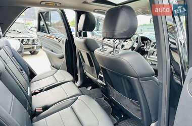 Внедорожник / Кроссовер Mercedes-Benz M-Class 2012 в 