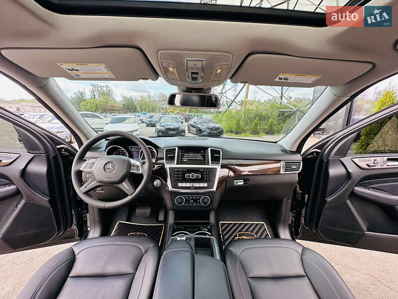 Внедорожник / Кроссовер Mercedes-Benz M-Class 2012 в Харькове
