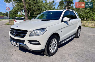 Позашляховик / Кросовер Mercedes-Benz M-Class 2012 в Києві