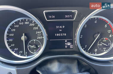 Внедорожник / Кроссовер Mercedes-Benz M-Class 2012 в 