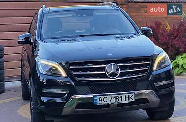 Внедорожник / Кроссовер Mercedes-Benz M-Class 2012 в 