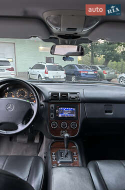 Позашляховик / Кросовер Mercedes-Benz M-Class 2003 в 