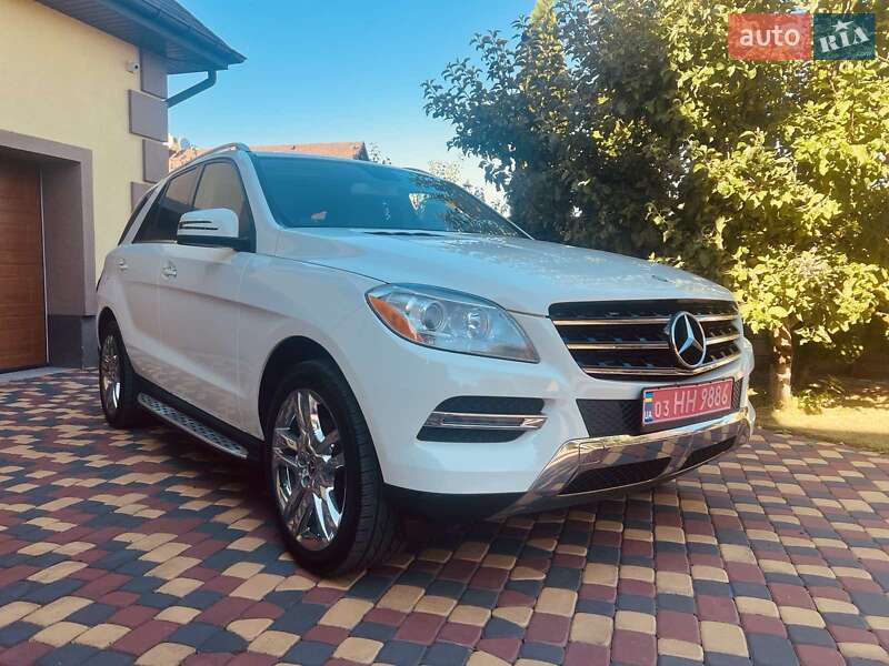 Внедорожник / Кроссовер Mercedes-Benz M-Class 2013 в 