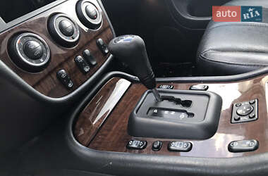 Внедорожник / Кроссовер Mercedes-Benz M-Class 2002 в 