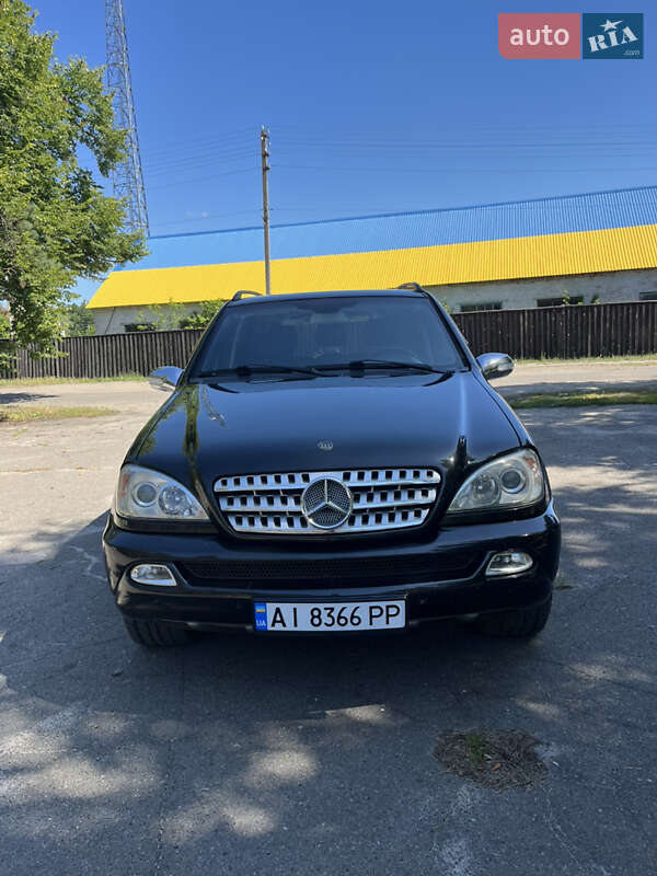 Внедорожник / Кроссовер Mercedes-Benz M-Class 2004 в Макарове