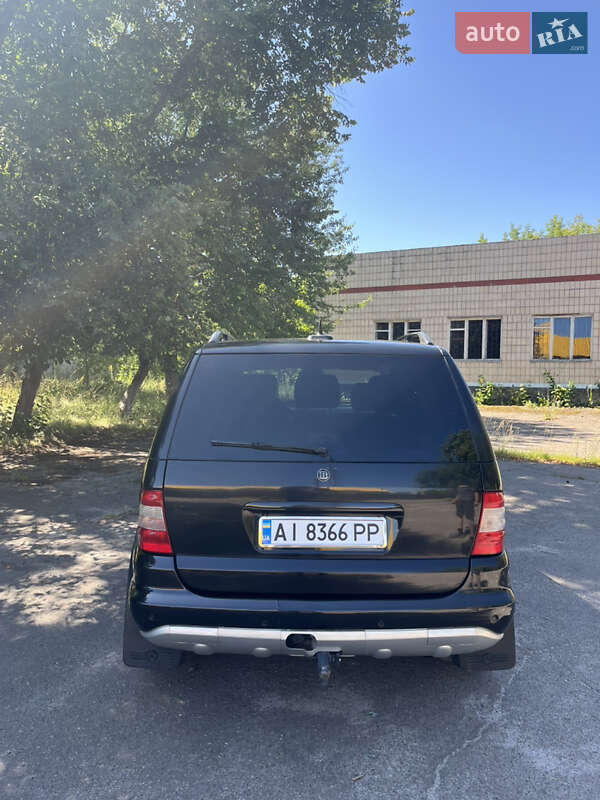 Внедорожник / Кроссовер Mercedes-Benz M-Class 2004 в Макарове