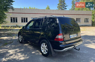 Позашляховик / Кросовер Mercedes-Benz M-Class 2004 в 