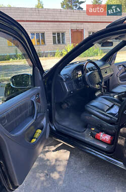 Позашляховик / Кросовер Mercedes-Benz M-Class 2004 в 