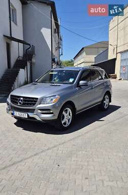Позашляховик / Кросовер Mercedes-Benz M-Class 2014 в 