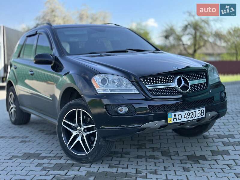 Mercedes-Benz M-Class 2008