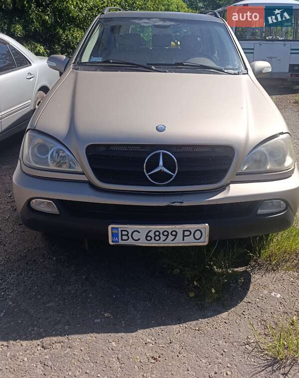 Позашляховик / Кросовер Mercedes-Benz M-Class 2001 в Шептицькому