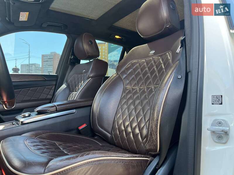 Позашляховик / Кросовер Mercedes-Benz M-Class 2014 в Києві