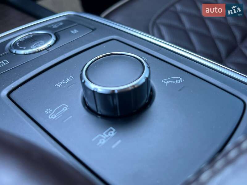 Позашляховик / Кросовер Mercedes-Benz M-Class 2014 в Києві
