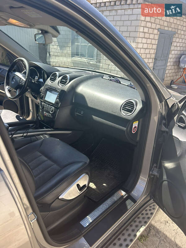 Внедорожник / Кроссовер Mercedes-Benz M-Class 2008 в Днепре