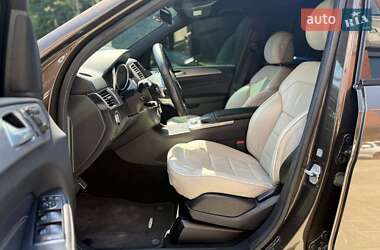Внедорожник / Кроссовер Mercedes-Benz M-Class 2012 в 