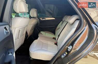 Внедорожник / Кроссовер Mercedes-Benz M-Class 2012 в 
