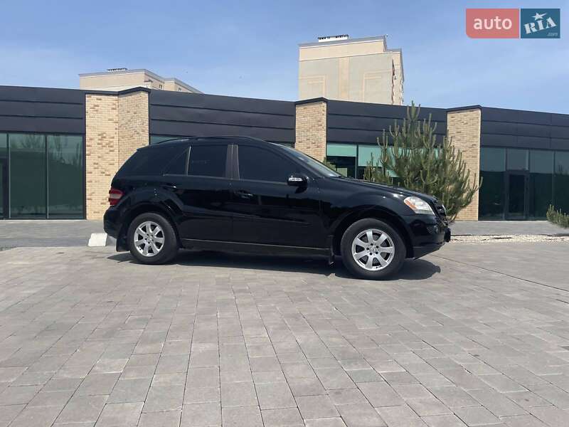 Позашляховик / Кросовер Mercedes-Benz M-Class 2006 в Хмельницькому