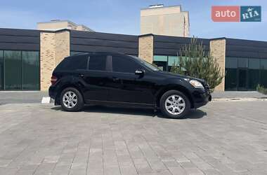 Внедорожник / Кроссовер Mercedes-Benz M-Class 2006 в 