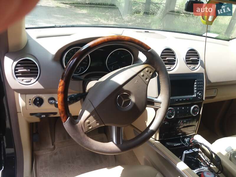 Позашляховик / Кросовер Mercedes-Benz M-Class 2006 в Хмельницькому