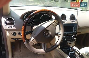Внедорожник / Кроссовер Mercedes-Benz M-Class 2006 в 