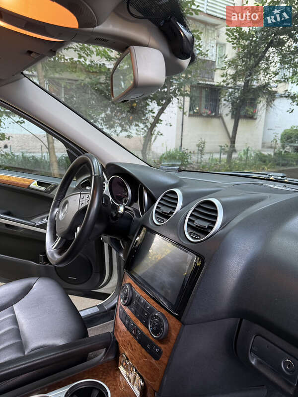 Внедорожник / Кроссовер Mercedes-Benz M-Class 2007 в Одессе