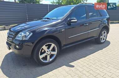 Внедорожник / Кроссовер Mercedes-Benz M-Class 2008 в Нововолынске