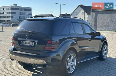 Позашляховик / Кросовер Mercedes-Benz M-Class 2006 в 
