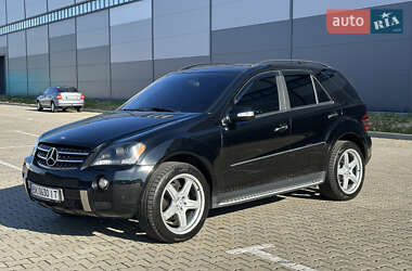 Позашляховик / Кросовер Mercedes-Benz M-Class 2006 в 