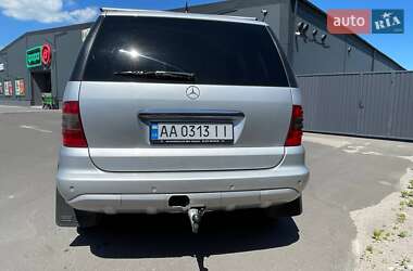 Внедорожник / Кроссовер Mercedes-Benz M-Class 2005 в 