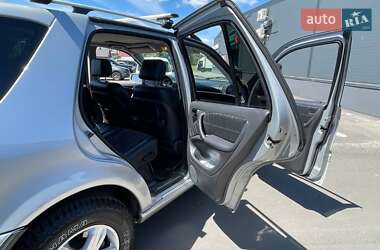 Внедорожник / Кроссовер Mercedes-Benz M-Class 2005 в 