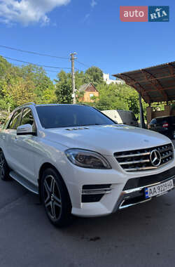 Внедорожник / Кроссовер Mercedes-Benz M-Class 2012 в 