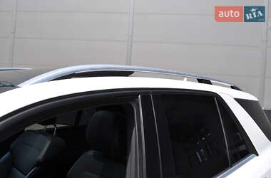 Позашляховик / Кросовер Mercedes-Benz M-Class 2013 в 