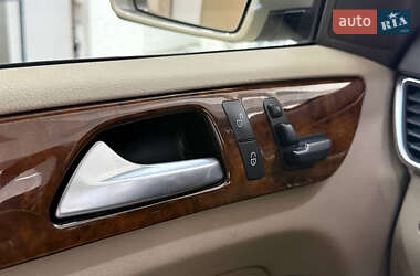 Внедорожник / Кроссовер Mercedes-Benz M-Class 2013 в 