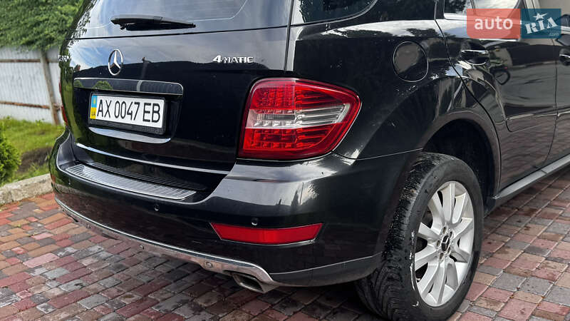 Позашляховик / Кросовер Mercedes-Benz M-Class 2011 в Києві