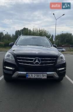 Внедорожник / Кроссовер Mercedes-Benz M-Class 2013 в 