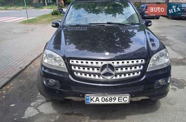 Внедорожник / Кроссовер Mercedes-Benz M-Class 2006 в Киеве