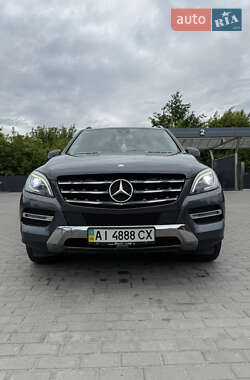 Позашляховик / Кросовер Mercedes-Benz M-Class 2012 в 