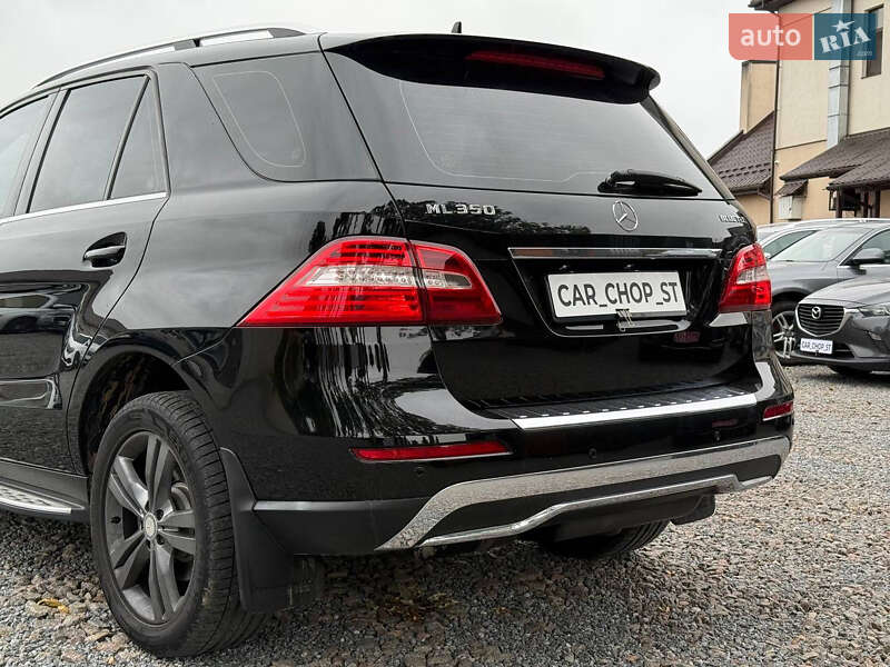Позашляховик / Кросовер Mercedes-Benz M-Class 2012 в Стрию