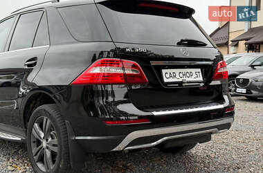 Внедорожник / Кроссовер Mercedes-Benz M-Class 2012 в 