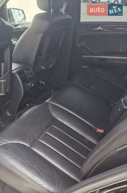 Позашляховик / Кросовер Mercedes-Benz M-Class 2006 в 