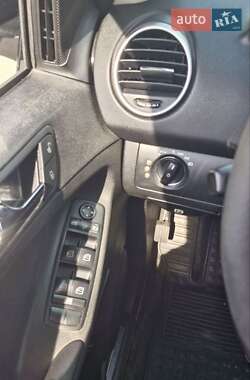 Позашляховик / Кросовер Mercedes-Benz M-Class 2006 в 