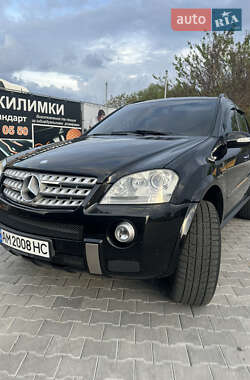 Внедорожник / Кроссовер Mercedes-Benz M-Class 2008 в 