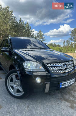 Внедорожник / Кроссовер Mercedes-Benz M-Class 2008 в 