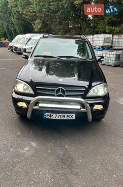 Позашляховик / Кросовер Mercedes-Benz M-Class 2004 в 
