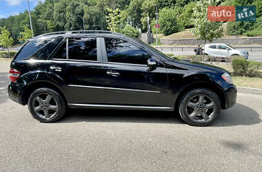 Внедорожник / Кроссовер Mercedes-Benz M-Class 2008 в 