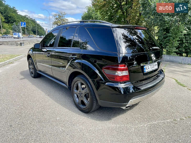 Позашляховик / Кросовер Mercedes-Benz M-Class 2008 в Києві