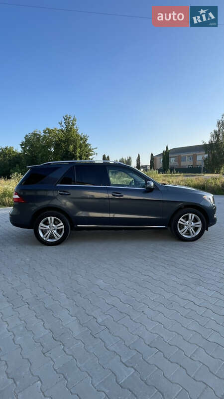 Позашляховик / Кросовер Mercedes-Benz M-Class 2013 в Підволочиську